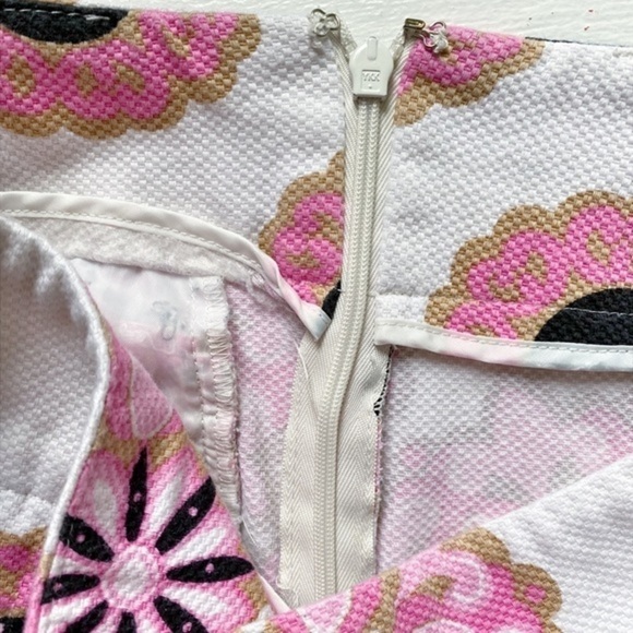 Willi Smith Pink Medallions‎ Mini Skirt - Picture 7 of 11